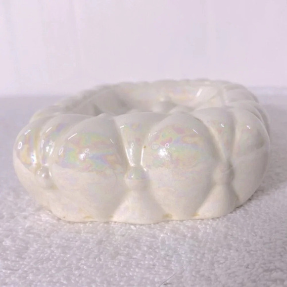 Vintage Arnels Iridescent Ceramic Quilted Textured Soap Dish - Picture 7 of 13